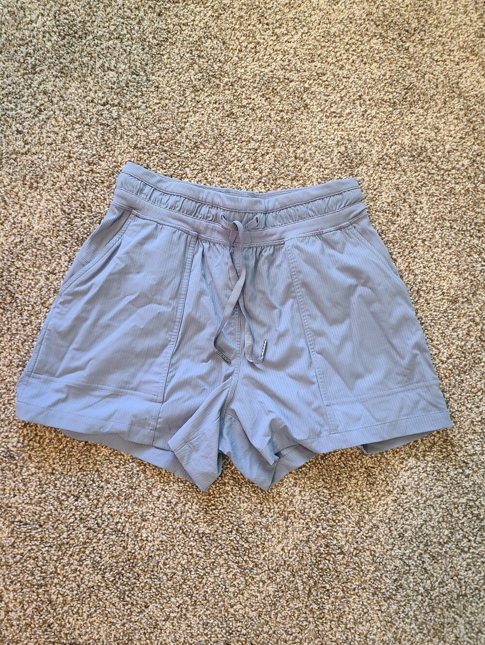 Lululemon Dance Studio High-Rise Short 3.5" In Oasis Blue Size 4